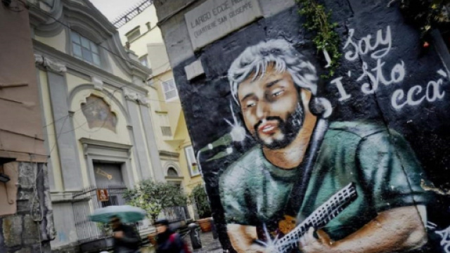 Napoli omaggia Pino Daniele nel quarto anniversario della morte