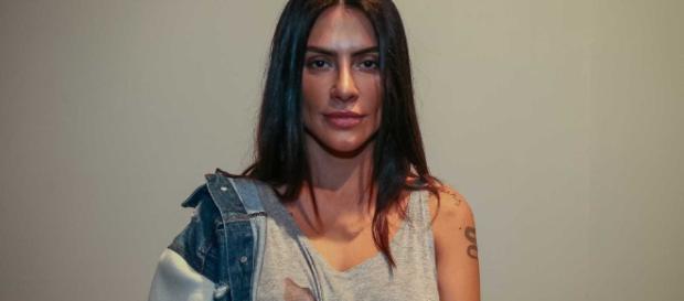 Cleo rebate seguidora que a criticou (Reprodução: Instagram) Cleo rebate seguidora que a criticou (Reprodução: Instagram)