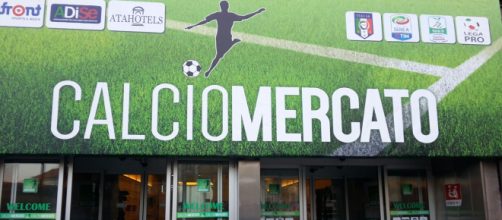 Calciomercato, Serie B: Brescia e Lecce cercano rinforzi in attacco