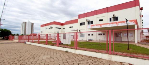 Mãe é detida após agressão. Fonte: Ademir Júnior/Assecom Sinop Mãe é detida após agressão. Fonte: Ademir Júnior/Assecom Sinop
