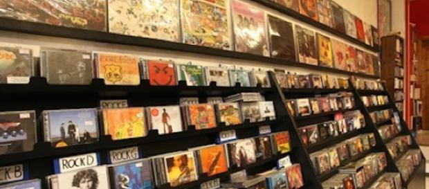 Migliori Negozi Di Musica — Immaginie Fotos - immaginiefotos.com Migliori Negozi Di Musica — Immaginie Fotos - immaginiefotos.com
