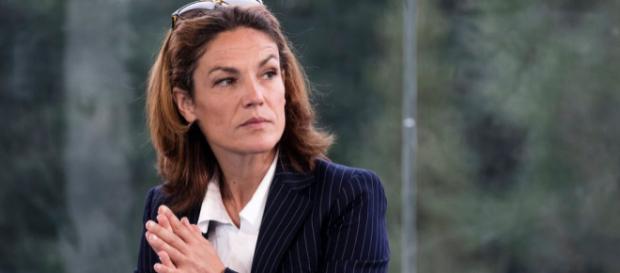 Gilets jaunes : Chantal Jouanno annonce qu'elle se retire du "débat national" Gilets jaunes : Chantal Jouanno annonce qu'elle se retire du "débat national"