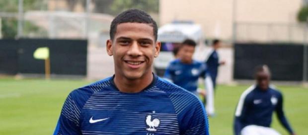 Jean-Clair Todibo viestirá la camiseta del Barcelona Jean-Clair Todibo viestirá la camiseta del Barcelona