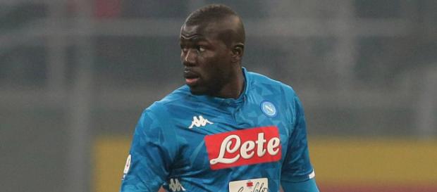 Mercato Real Madrid : une 'offre incroyable' en préparation pour Koulibaly Mercato Real Madrid : une 'offre incroyable' en préparation pour Koulibaly
