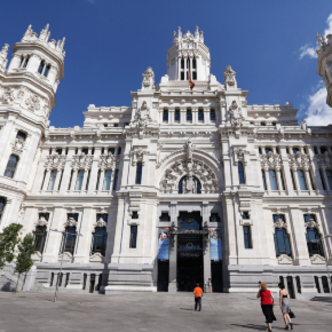 Telefónica se hace con el contrato del Ayuntamiento de Madrid