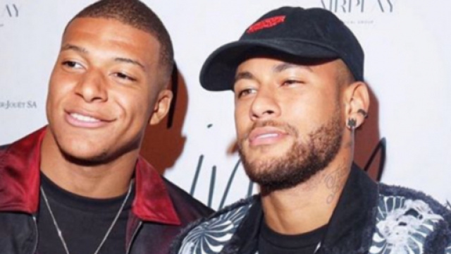 Mercato PSG : le Real Madrid 'choqué' par le comportement de Neymar et Mbappé