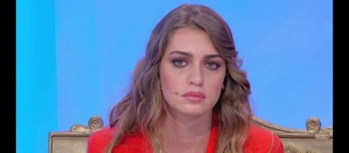 Uomini e donne", Sara Tozzi lascia il trono