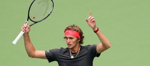 Cina fatale anche per Federer, Zverev si unisce alla festa della NextGen in semifinale