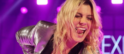 Emma Marrone torna su IG dopo l'intervento ed esulta: 'Io sono bella' è primo su EarOne.