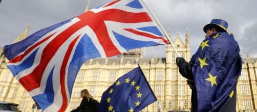 Brexit, sabato il Parlamento britannico voterà sull'accordo Johnson.