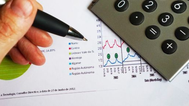 Pensioni e legge di bilancio 2020: confermata la quota 100, ma è scontro con i sindacati sulle rivalutazioni