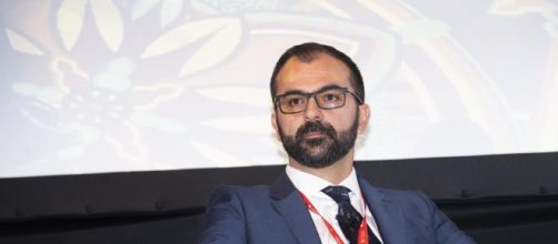 Il ministro Fioramonti al lavoro su importanti cambiamenti per la formazione degli insegnanti