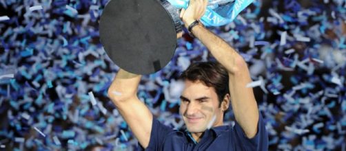 Roger Federer in occasione della sua sesta affermazione alle Atp Finals nel 2011