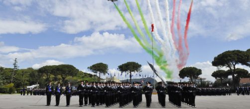 Concorso pubblico per diplomati nelle Forze Armate: 800 posti in Aeronautica