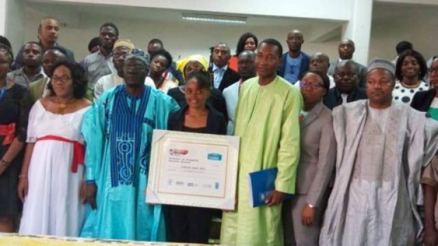 La jeune camerounaise Juveline Ngum Ngwa Lauréate du Youth Conneckt Africa (c) Minjec