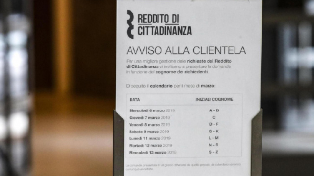 Reddito di cittadinanza flop: i beneficiari non cercano lavoro
