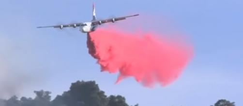 Kincade fire burns over 10,000 acres, at 0% containment. . [Image source/KPIX CB SF Bay Area YouTube video]