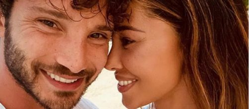 Belen Rodriguez e Stefano De Martino ancora in vacanza: dopo le Maldive, gita al lago.