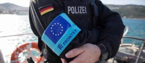Frontex seleziona 700 doganieri per uno stipendio di 2.700 euro al mese