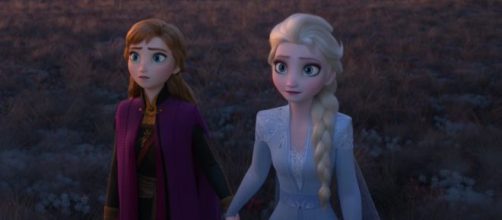 Las dos protagonistas principales de Frozen, Elsa y Anna.