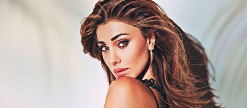 Scarica sfondi Belen Rodriguez, l'Argentina attrice, ritratto ... - besthqwallpapers.com