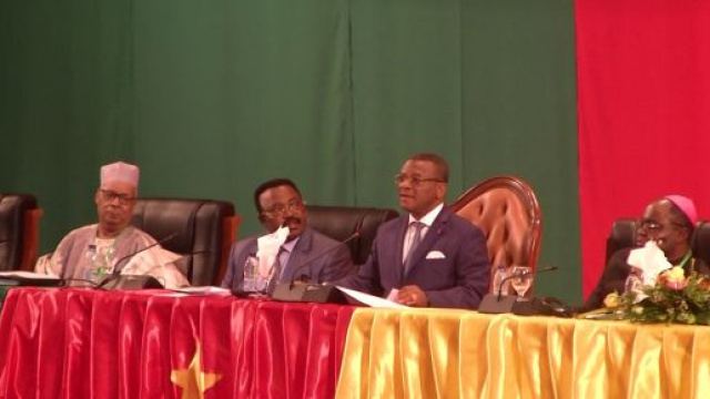 Le premier Ministre Chief Dr Joseph Dion Ngute lors de l'adoption des résolutions le 3 octobre 2019 (c) Journal l'Action