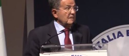 Romano Prodi parla delle privatizzazioni richieste dall'Unione Europea.