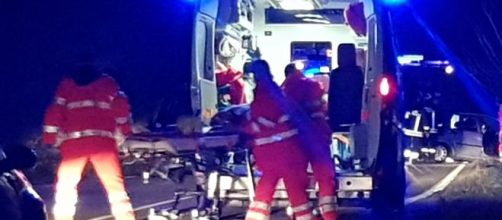 Calabria, gravissimo incidente stradale: quattro morti.