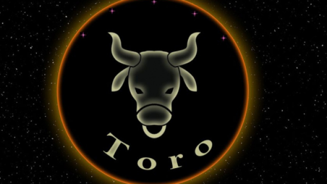 Oroscopo di domani 14 ottobre 2019 | Astrologia, classifica e previsioni: la Luna arriva nel segno del Toro