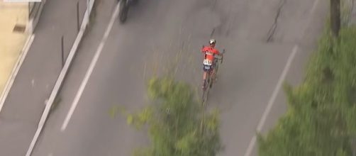 Vincenzo Nibali dopo l'errore di percorso alla Tre Valli Varesine