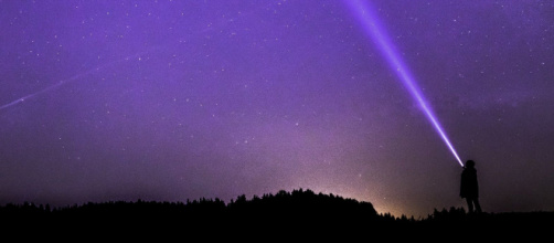 Oroscopo settimanale fino al 24 novembre con classifiche e previsioni per i primi sei segni dello zodiaco: la Vergine al 'top della settimana'