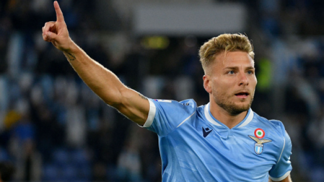 Immobile marche sur l'eau en ce moment