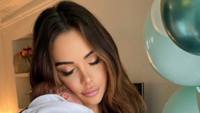 Nabilla et son fils Milann Credit: Instagram/ Nabilla