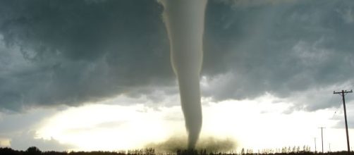 Meteo, fake news annuncia su Whatsapp tre tornado tra Bari e Lecce