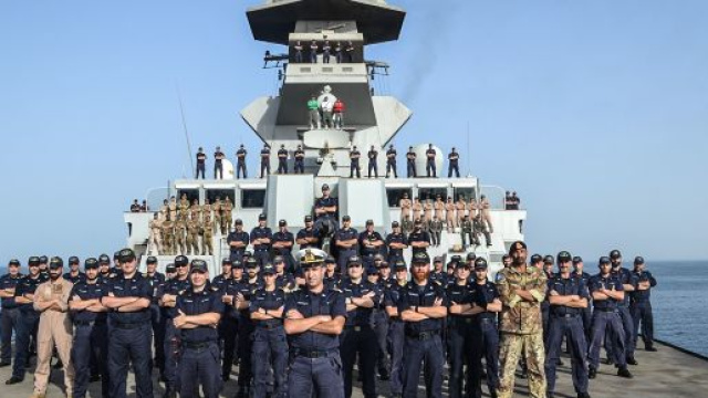 Concorso per 53 Ufficiali della Marina Militare - linserto.it