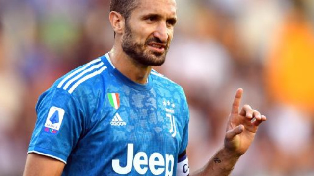 Chiellini intervistato dai bambini di 'Junior Reporter'.