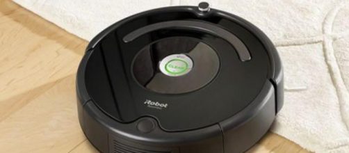 Roomba 606: aspirapolvere robot indicato per chi possiede animali domestici.