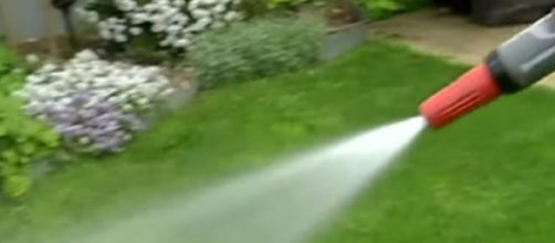 Sydney could face Level 2 water restrictions before Christmas. [Image source/7NEWS Australia YouTube video]