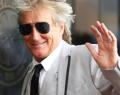Rod Stewart to support the Teenage Cancer Trust charity