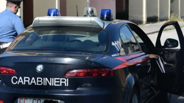 Tuturano, brucia illecitamente rifiuti in campagna: denunciato un 39enne