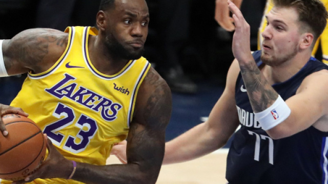 LeBron James vs Luka : c'&eacute;tait le duel de la nuit