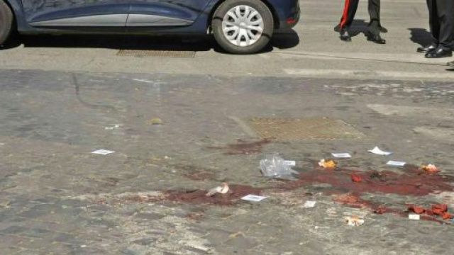 Carabiniere ucciso a Roma: Elder, intercettato, racconta che i militari mostrarono a lui e all'amico il tesserino dell'Arma.