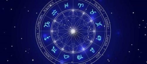 Previsioni oroscopo per la giornata di martedì 26 novembre 2019