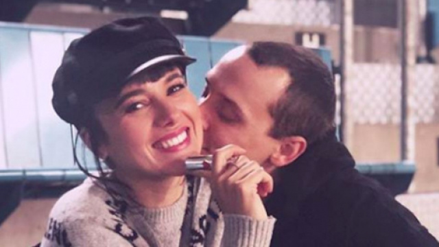 Alizée et Grégoire Lyonnet sont les heureux parents d'une petite fille. Credit: Instagram/alizeeofficiel