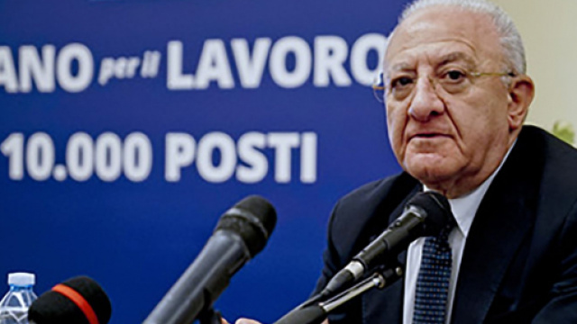 Concorso Regione Campania: secondo Vincenzo De Luca: 'ritardi vergognosi'