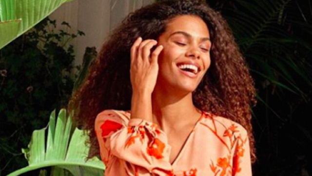 H&M et Johanna Ortiz s'associent pour une collaboration fleurie. Instagram/johannaortizofficial