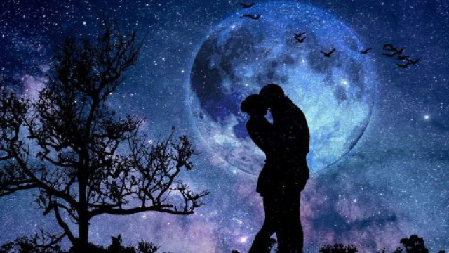 L'oroscopo dell'amore di coppia del 29 novembre: Vergine altalenante, Bilancia entusiasta