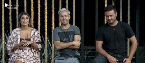 'A Fazenda 11': Votação relâmpago coloca Hari, Viny e Rodrigo na segunda Roça. (Reprodução/Record TV))