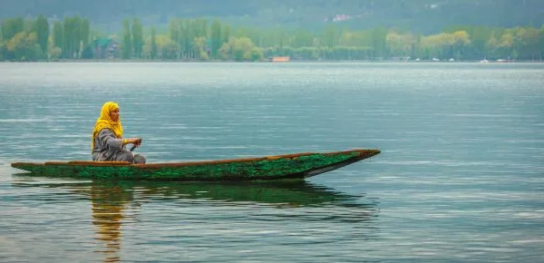 Jammu-Kashmir, Special is divided but when will peace and tranquility come back. Photo-(Image credit -bbc/youtube)