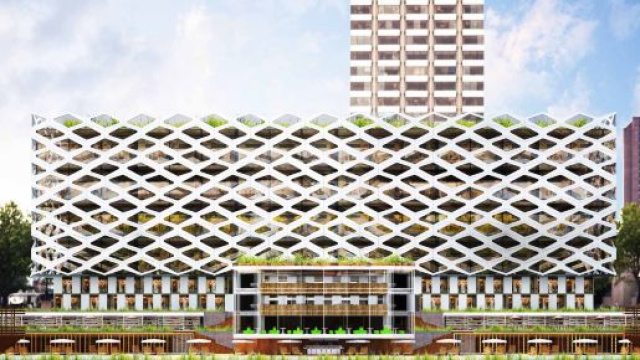 Entretien avec Hermann Kamte, jeune vif, professionnel et créatif architecte ... - archicaine.org